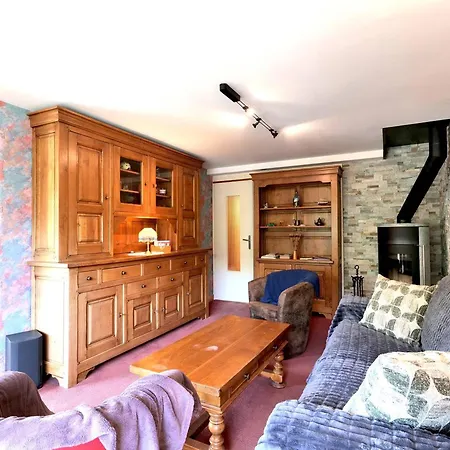 Spacieux Au Coeur Du Grand-bornand Pour 6 Personnes - Fr-1-458-237